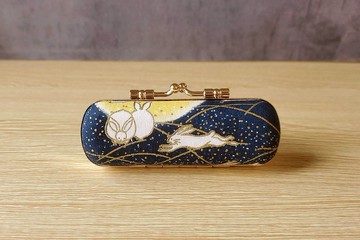 燙金 兔子與月亮  口金印章盒 收納盒 耳機盒