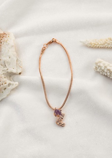 字母手鍊 L 字母