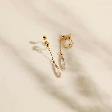 drop marquise GD ─ 閃耀葉片綴飾式耳環 (金色)