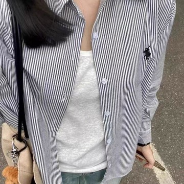 【臺灣出貨】條紋翻領長袖襯衫女 春秋季設計感小衆休閒上衣 韓系甜美寬鬆襯衣 百搭外穿襯衫外套
