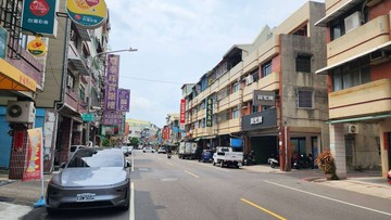 桂林商圈臨路漂亮透店｜高雄市小港區孔鳳路
