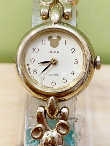 【震撼精品百貨】米奇/米妮 Micky Mouse 日本迪士尼米奇限量鐵錶/手錶-圓金#52078 震撼日式精品百貨