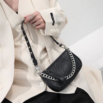 2025新款流行女包設計款泡泡羊皮質感復古時尚簡約百搭真皮腋下包