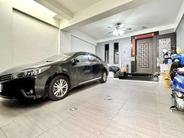 仁武區｜八德商圈｜臨路面寬雙車墅｜屋齡11年｜誠｜高雄市仁武區八德南路