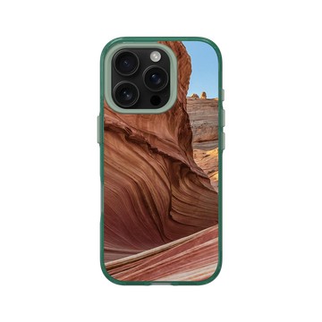 iPhone 16 Pro Clear 憂墨綠 - LOOK！多看我一眼 LOOK! Nature Seeks Attention - 大自然的傑作（錫安國家公園）