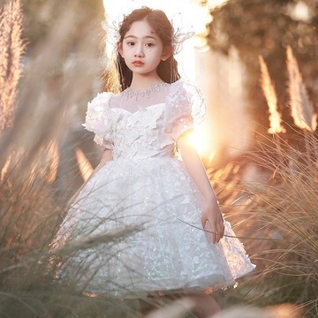 love, charlotte - 水鑽領口立體蝴蝶繡花白紗公主袖小禮服-白色
