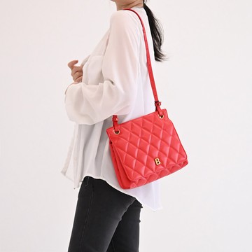 BALENCIAGA 巴黎世家 593371 金屬B LOGO菱格紋絎縫斜背包.紅