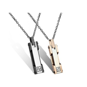 《316小舖》【E477】(優質鈦鋼情侶項鏈-天真美鑽情侶對鍊-單件/白鋼項鏈/西德鋼項鏈/女士項鏈/男士項鏈)