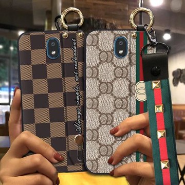 適用于適用LG K30 2019手機殼腕帶殼保護套潮牌簡約雛菊新款手機