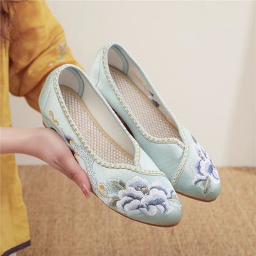 【青玄】2023春季新品淡雅古風尖頭女鞋老北京中跟布鞋百搭旗袍鞋