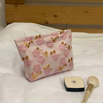 ✨免運可開發票#化妝包 收納袋 旅行收納包 女大容量 便攜紫色花小清新ins收納袋 洗漱包 氣質提花收納包 多功能收納包