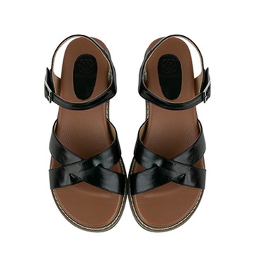 韓國 PINKELEPHANT - 光澤皮革交叉帶厚底涼鞋(4.5cm)-黑