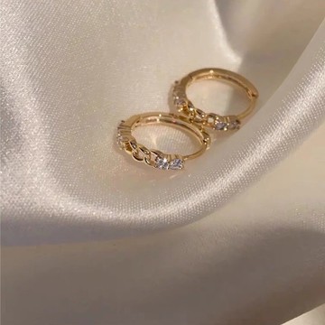 小巧法式鏤空圈圈耳扣 D0302 鏈條精緻水鑽設計 日韓流行氣質耳圈 | Sweet Air