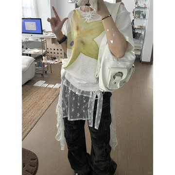 初夏清爽淡人感！輕亞風星星印花屁簾疊搭蕾絲拼接女春夏疊穿裙擺