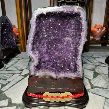 實體漂亮霸氣👍🏻巴西天然 紫水晶洞 SE✨31.4kg❤️多彩瑪瑙 鈦晶 黑碧璽 口寬洞深 水晶洞 晶洞 A2090