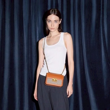 【CHARLES & KEITH】限時特價 生日快樂! 輕學院風：Alva 格紋肩背包 附提袋｜快速出貨｜交換禮物｜生日禮物｜情人節禮物｜小CK