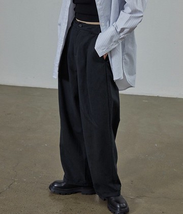 復古斜紋感闊腿褲 | 褲腳小卷邊設計直筒寬鬆 | 高腰休閒基礎長褲