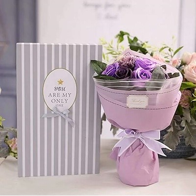 枯れない 花 ソープフラワー 薔薇 プレゼント フォト フレーム プリザーブドフラワー 祝電 電報 結婚式 両親 花束贈呈 誕生日 母の日 クリスマス 還暦 退職 結婚 お祝い ギフト 香り 通販 Lineポイント最大1 0 Get Lineショッピング