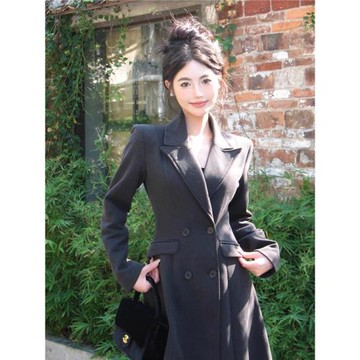 正肩西裝式毛呢大衣2024秋冬款時尚長款赫本風加厚休息氣質呢外套