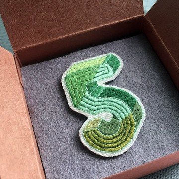 手工刺繡胸針/別針 森林版生日蠟燭5 | 客製化禮物情人節禮物