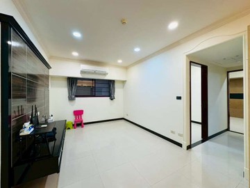 生活便利九揚海德堡+車位住商陳璟漢｜新北市泰山區明志路一段