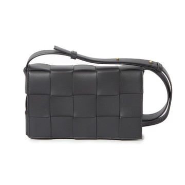 BOTTEGA VENETA 寶緹嘉  寶緹嘉 BV Cassette 經典編織 磁釦 斜背包 肩背包 黑色 金扣 578004