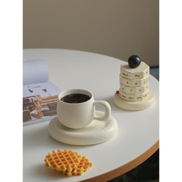 宜集堂INS奶油高級感咖啡杯冷萃馬克杯小眾陶瓷水杯家用北歐300ml