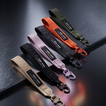 【快速出貨】SKINARMA 日本東京 Scout XE 手機通用腕掛繩（附墊片）