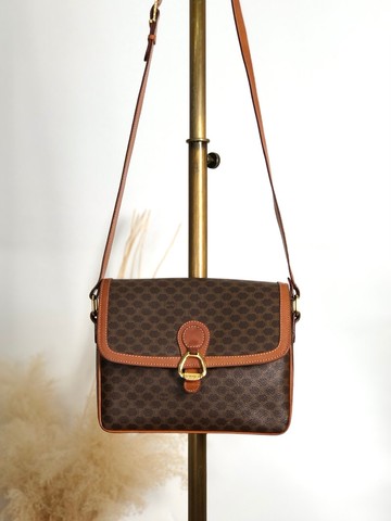 【日本直送 名牌中古包】CELINE  સલેન 馬車圖騰 側背包 棕色 馬蹄鐵 PVC 皮革 vintage 古董 pep636