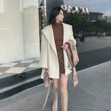 白色連帽斗篷雙面羊絨大衣女高級感赫本風黑色小個子羊毛呢子外套