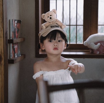 米色熊戴在你頭上的帽子