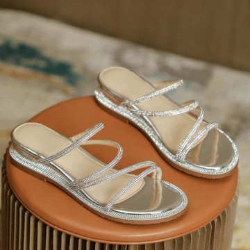 坡跟涼鞋2025年新款女夏季中跟粗跟一字帶仙女風羅馬水鉆氣質兩穿