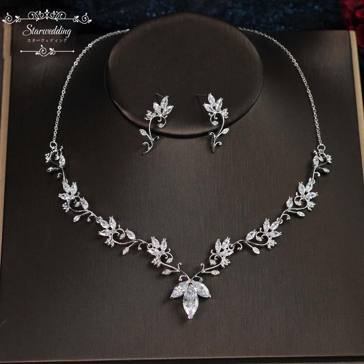 ウエディング キット ブライダル 結婚式 花嫁 ネックレス フラワーモチーフ 安い パーティー アクセサリー 発表会 ピアス/イヤリング 2点セット  二次会 通販 LINEポイント最大0.5%GET LINEショッピング