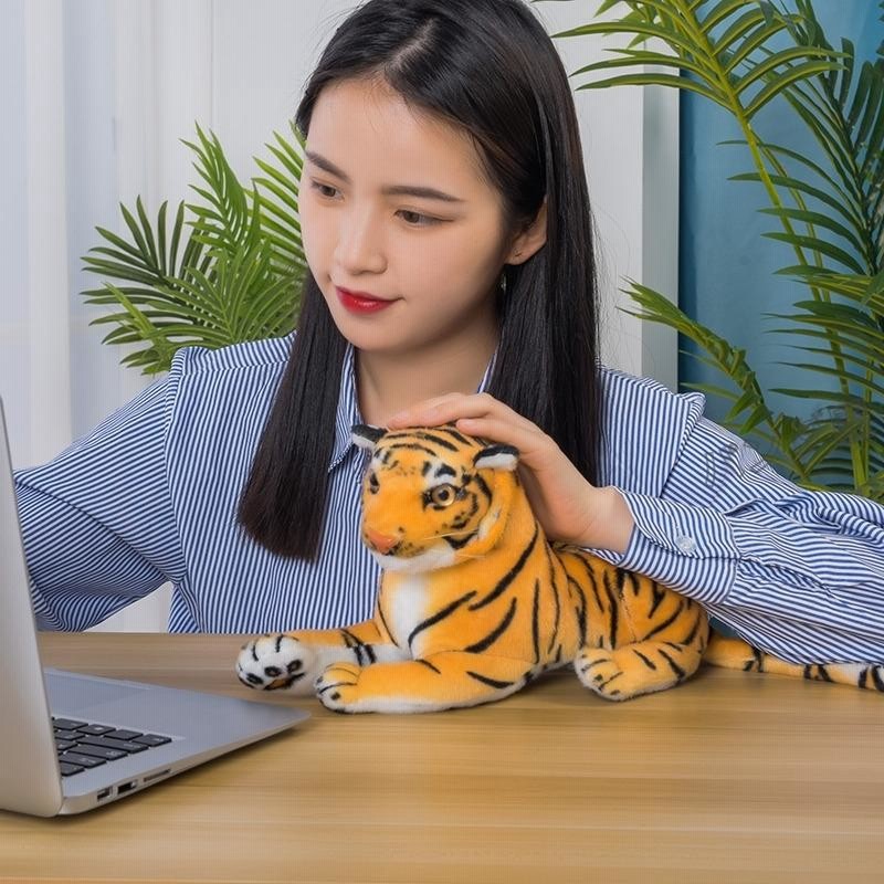 タイガー 虎 リアルなトラのぬいぐるみ 大きめ 70cm 虎 ぬいぐるみ 特大 リアル 人形 タイガー ビッグサイズ
