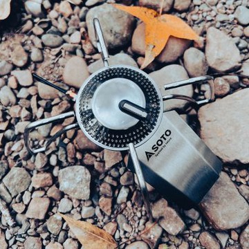 日本SOTO 穩壓輕便型蜘蛛爐 ST-340 (附收納袋) 大火口3.3kW 露營瓦斯迷你爐