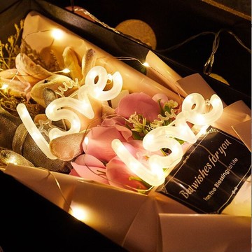 [Hare.D] 現貨 LOVE 字母擺設燈  Love燈  520燈 LED 銅線燈 裝飾燈 花束 禮品 裝飾小物