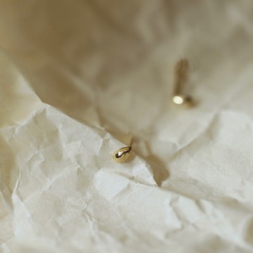 Sweet Air Y0422 極致迷你水滴純銀耳針 通體純銀 S925純銀鍍14K金 養耳棒 防敏純銀水滴耳環