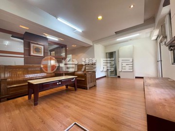 東興伯爵五期精華地段低公設大四房四面採光鄰近公園｜台中市南屯區東興路二段