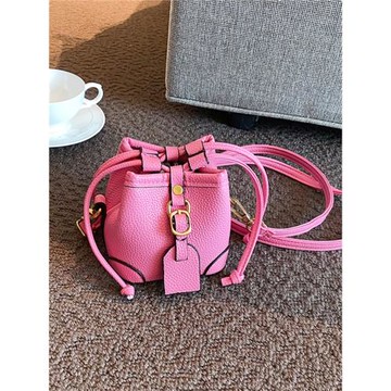 韓版小眾設計迷你口紅包包女2025新款洋氣水桶包潮斜挎包