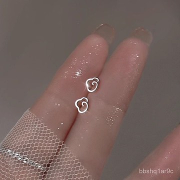 💌僊女精選💌S925銀雲朵耳釘女養耳洞2024新款爆款耳環高級感小衆設計感耳飾品
