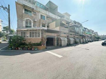 中華路商圈｜仁武夜市｜臨路型增建滿車庫透天｜高雄市仁武區文北街