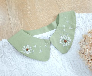 手工刺繡。蒲公英裝飾領片(假領子/森林系穿搭/棉麻風)