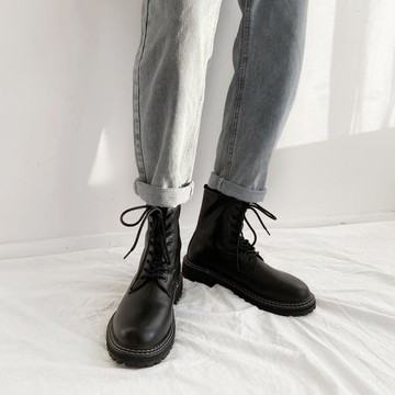 秋季網紅馬丁靴男款2023新款工裝軟皮中高幫復古英倫風皮靴子潮鞋