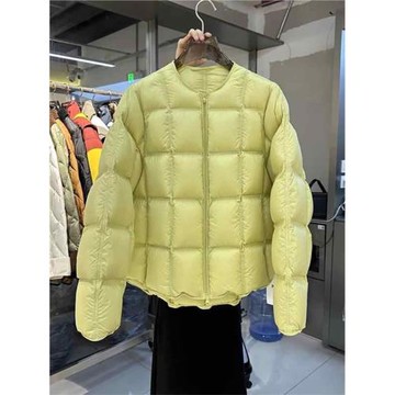 泡芙棉服女2025年新款冬季加厚保暖方格圓領超輕短款外套棉衣棉襖