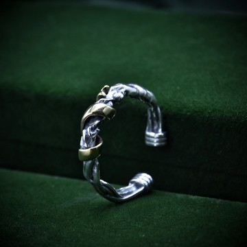 S925。金色纏繞 銀戒 | SH