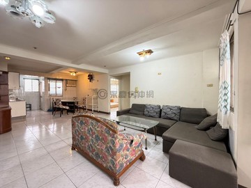 建工商圈高樓景觀三面採光美宅平車｜高雄市三民區大興街