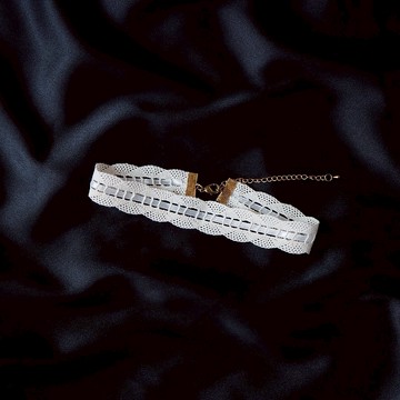 fillings 蕾絲雲朵絲帶米白頸鏈