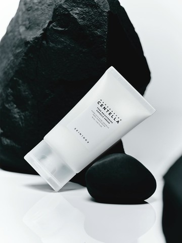 Madagascar Centella Tone Brightening Capsule Cream