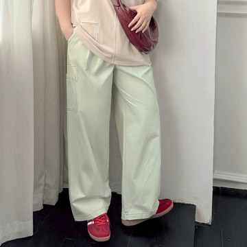 Miss38 淡奶綠 明車線工裝休閒褲【DX7515】(現貨)大尺碼直筒褲 前後有口袋 明線設計 後鬆緊高腰 寬鬆長褲