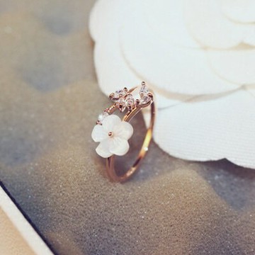 現貨+預購 玫瑰金戒指鑲鑽銀飾-精緻優美花朵氣質母親節生日情人節禮物女飾品73by30【獨家進口】【米蘭精品】